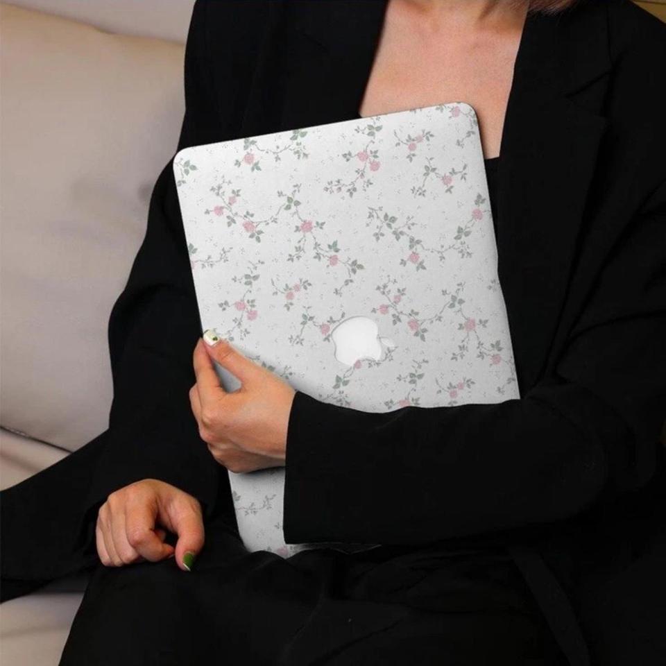 Floral Macbook Pro 13 Case 4