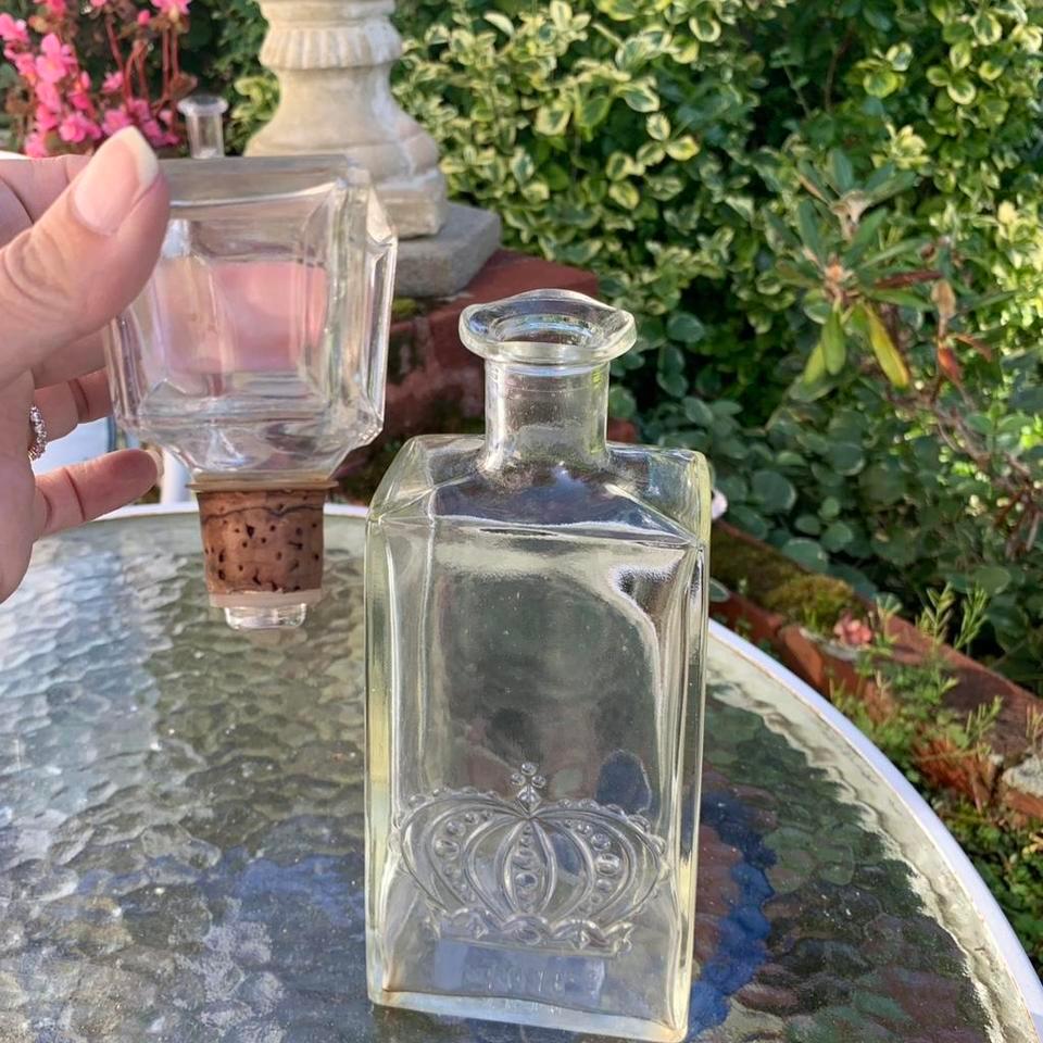 Vintage Crown Royal Whiskey Clear 4
