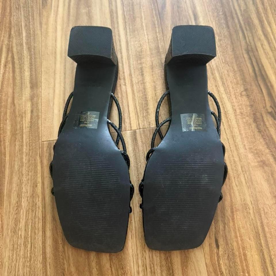 Steve Madden Black Strappy Kitten 670e 3