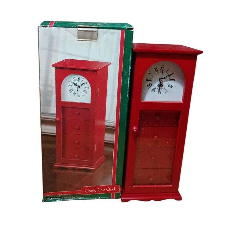 Vintage 13 Classic Table Clock 39f3