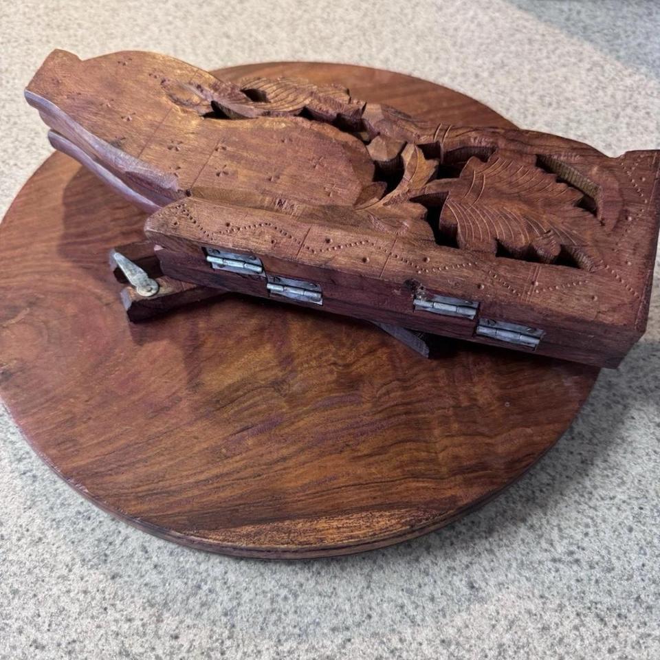 Vintage Indian Hand Carved Wooden 8fd8 7