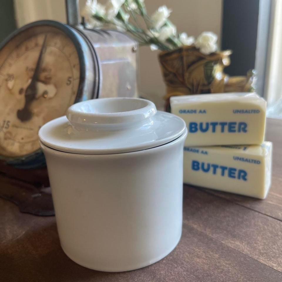 This Is A Vintage White 3f1c