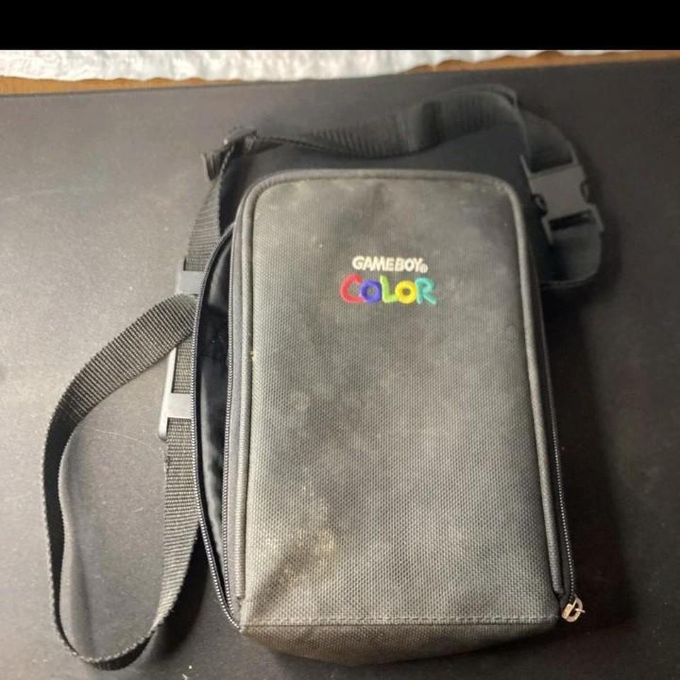Vintage Game Boy Color Pouch E0b9