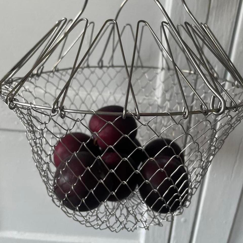 Vintage French Wire Collapsible Egg B754 2