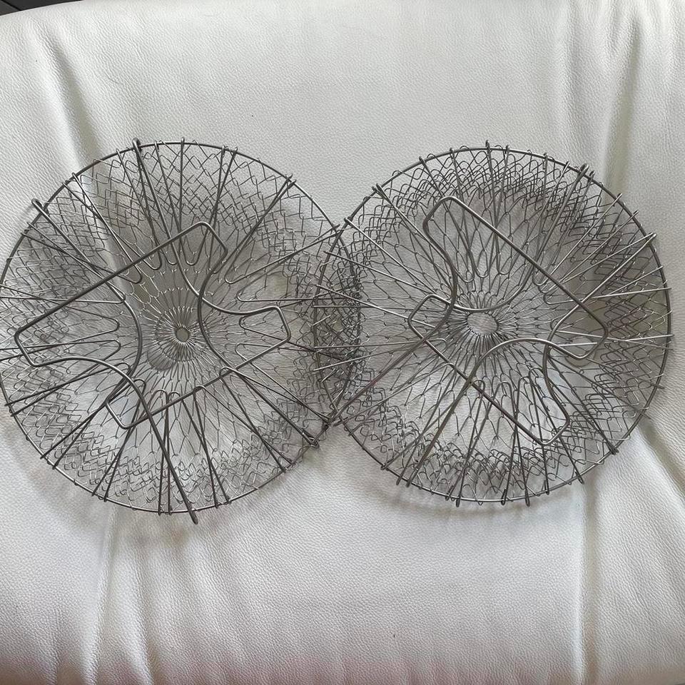 Vintage French Wire Collapsible Egg B754 3