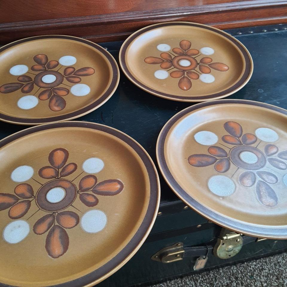 Vintage Luna Roc Set Of Dda6