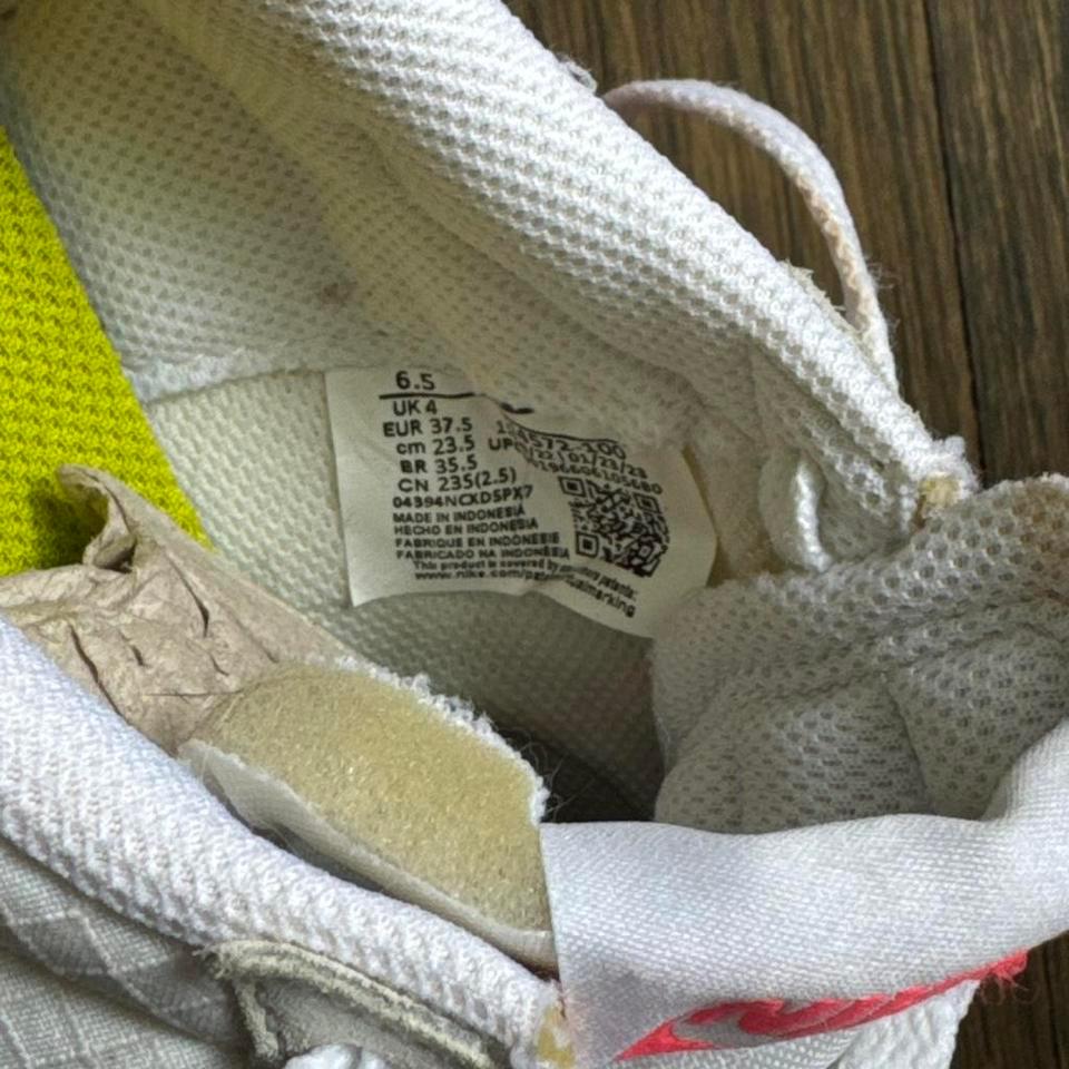 Nike Waffle One Trainers In 159f 5