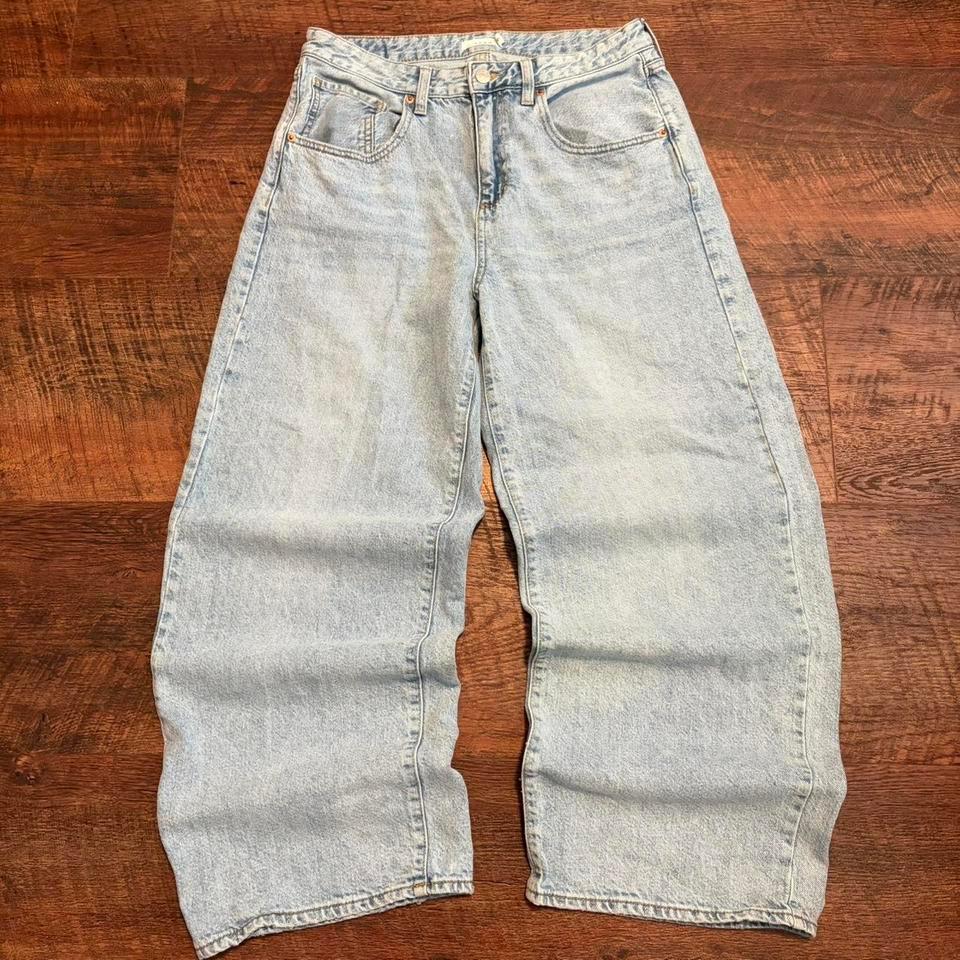 Light Wash Baggy Blue Jeans Cb45