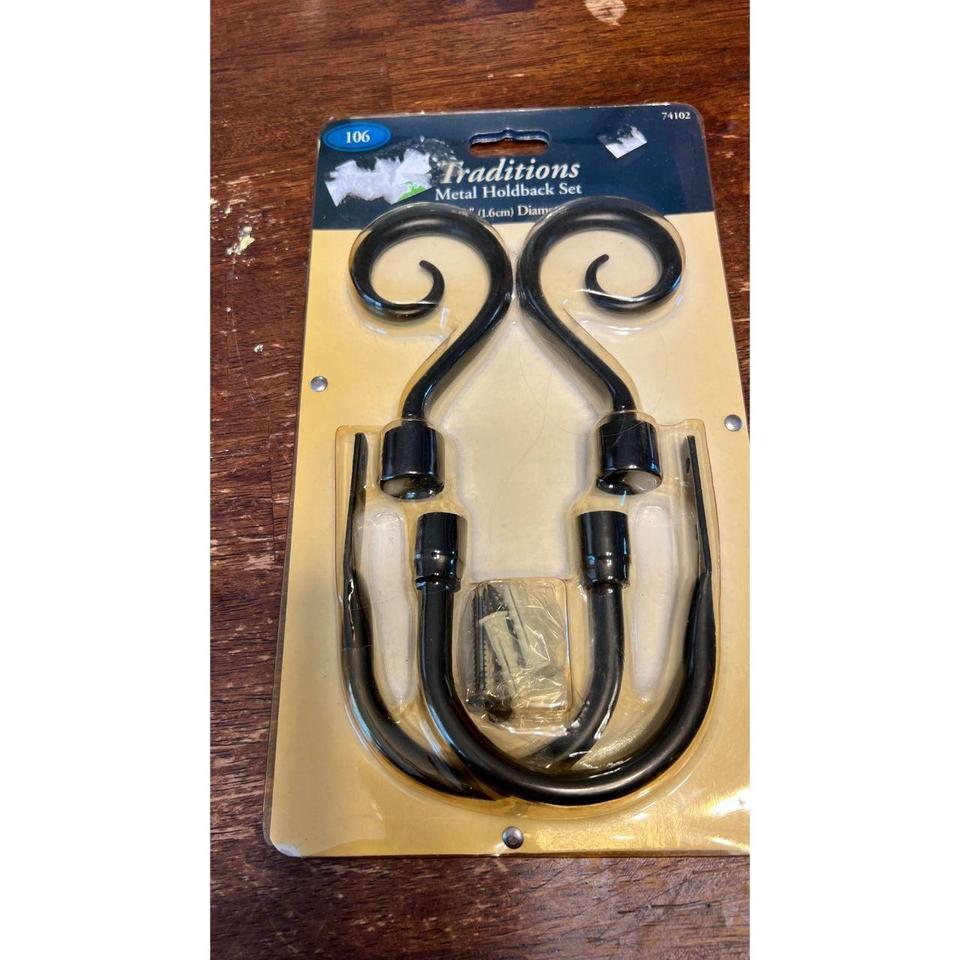 Traditions Black Metal Holdback Set 1fc8