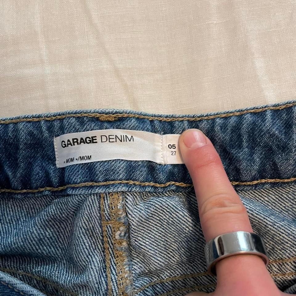 Ripped Garage Mom Jeans Size 2