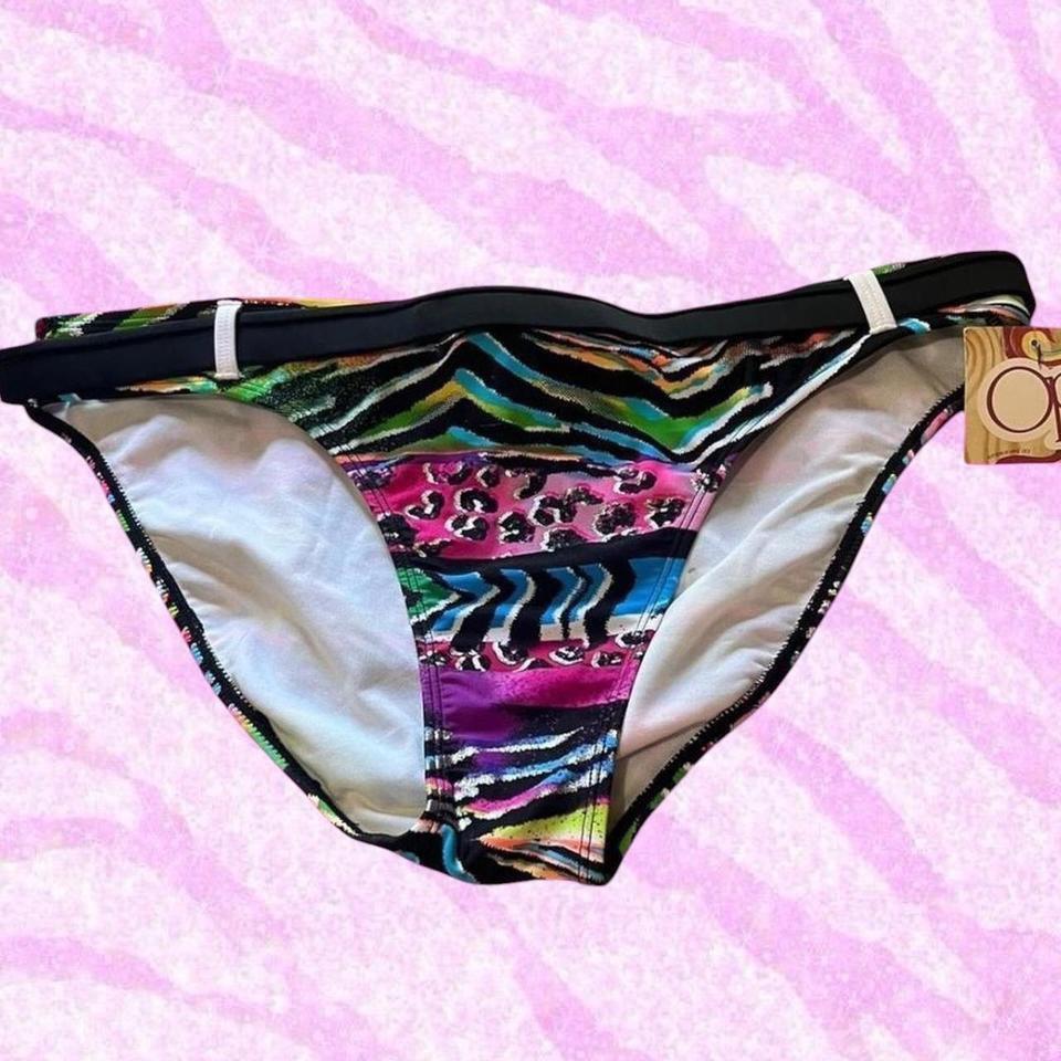 Vintage Y2k Scene Rainbow 7967