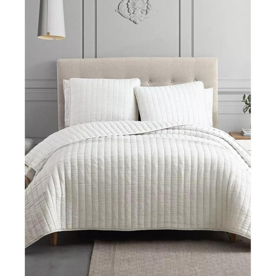 Hallmart Collectibles Riverbrook Home Moonstone