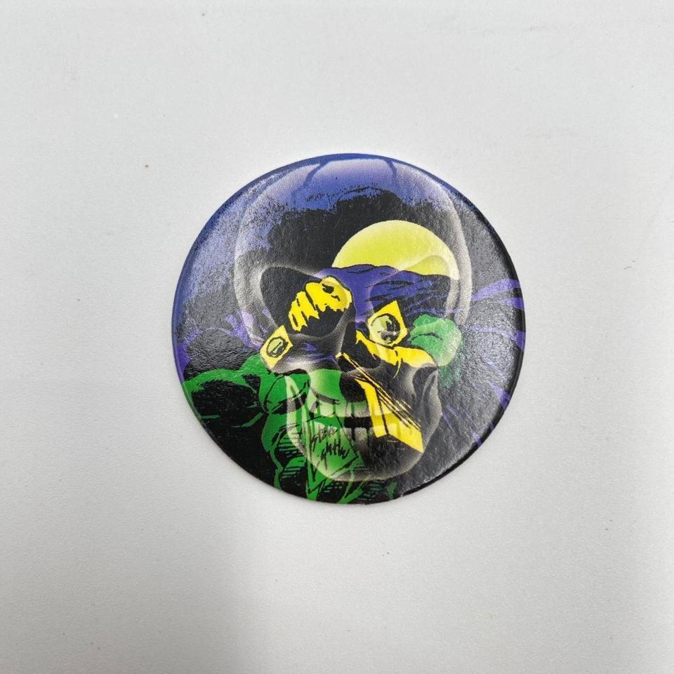 Marvel Comics Spider Man Mysterio Pogs 405b