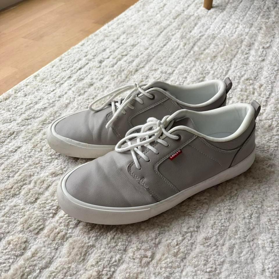 Levis Grey Leather Sneakers Size 7741