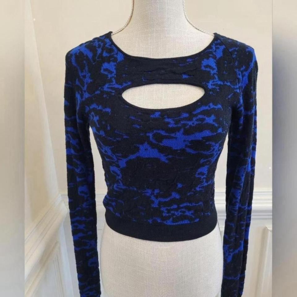 Key Hole Design Sweater Top Af98