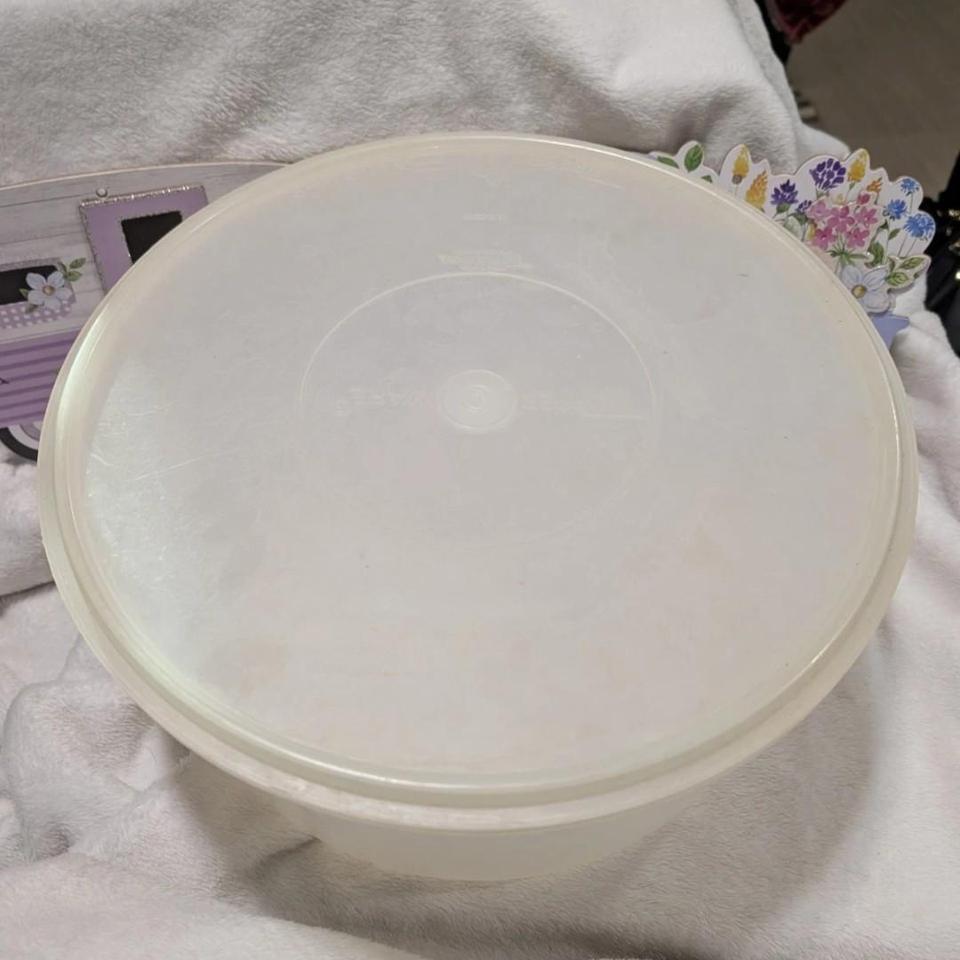 Vintage Tupperware Cake Large Storage 7b05 3