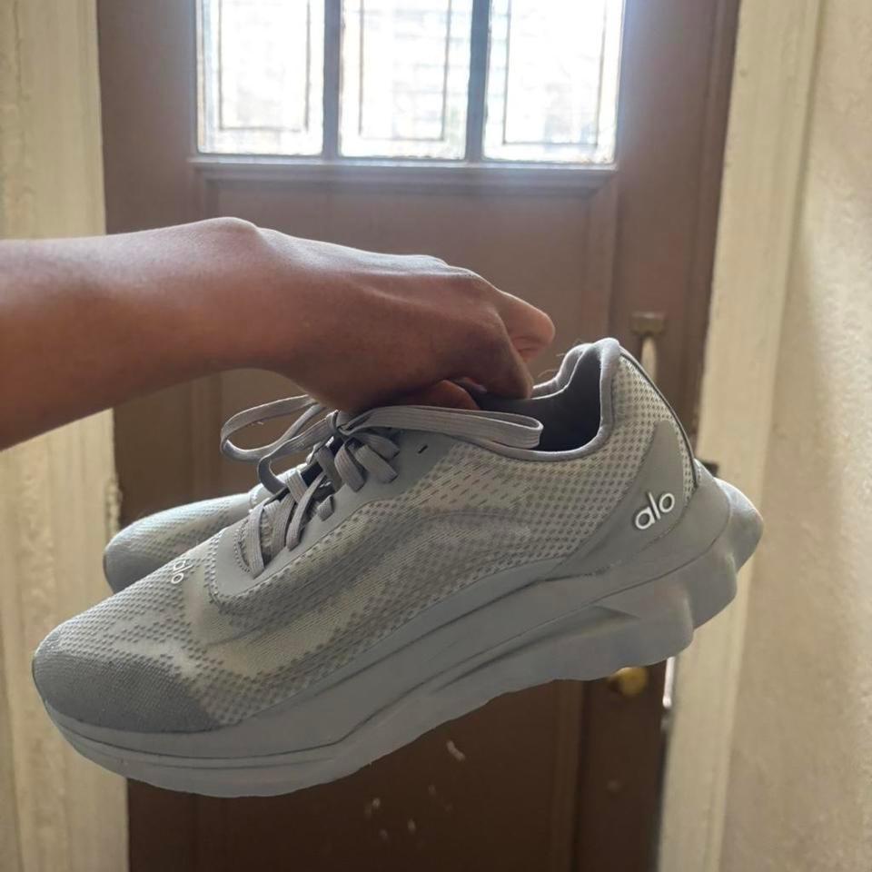 Alo Grey Runners Size Cd32