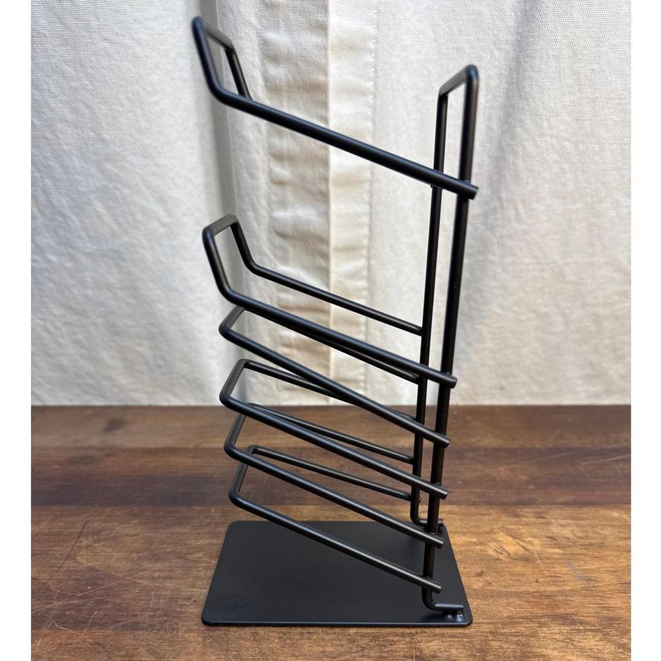 Desktop Metal Stand Gaming Rack B8c6