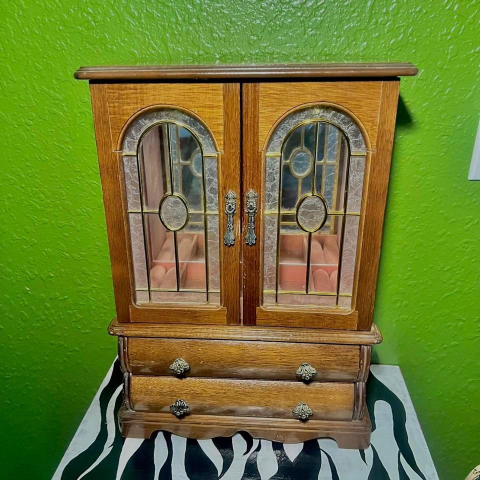 Vintage Hardwood Jewelry Cabinet Beautiful D1a2