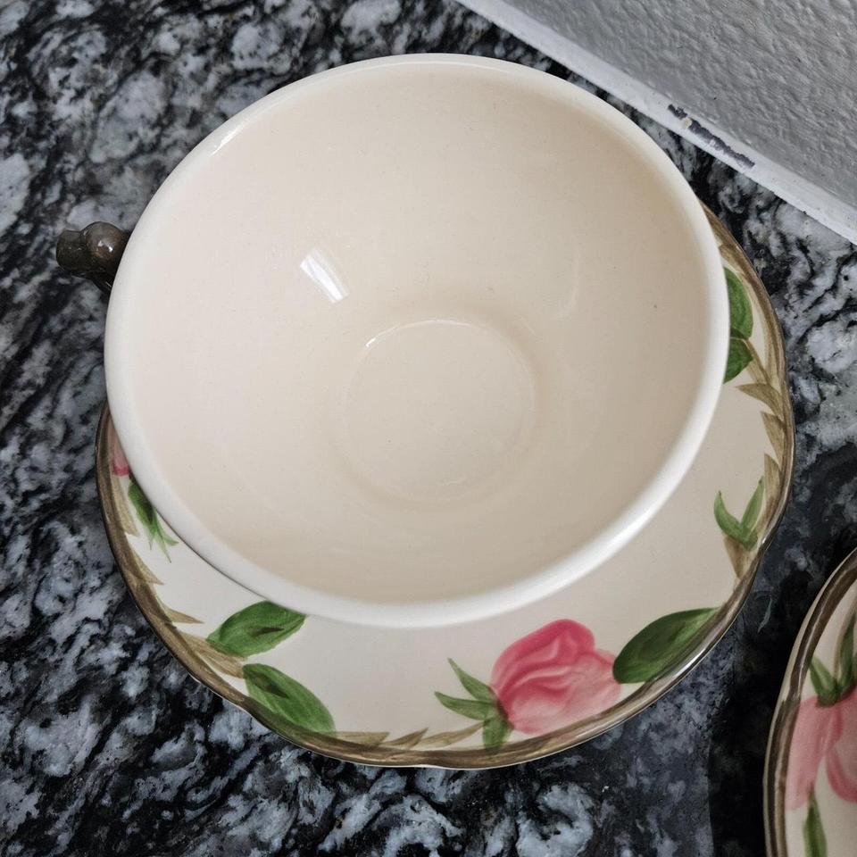 Franciscan Tea Cups And Saucer F26d 6