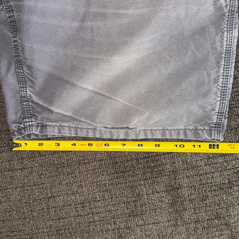 Grey Carhartt Shorts Tag Is A999 4
