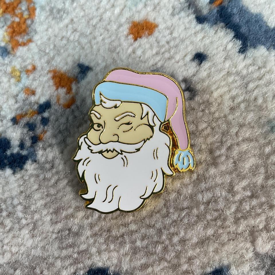 Winking Santa Pin 5927 2