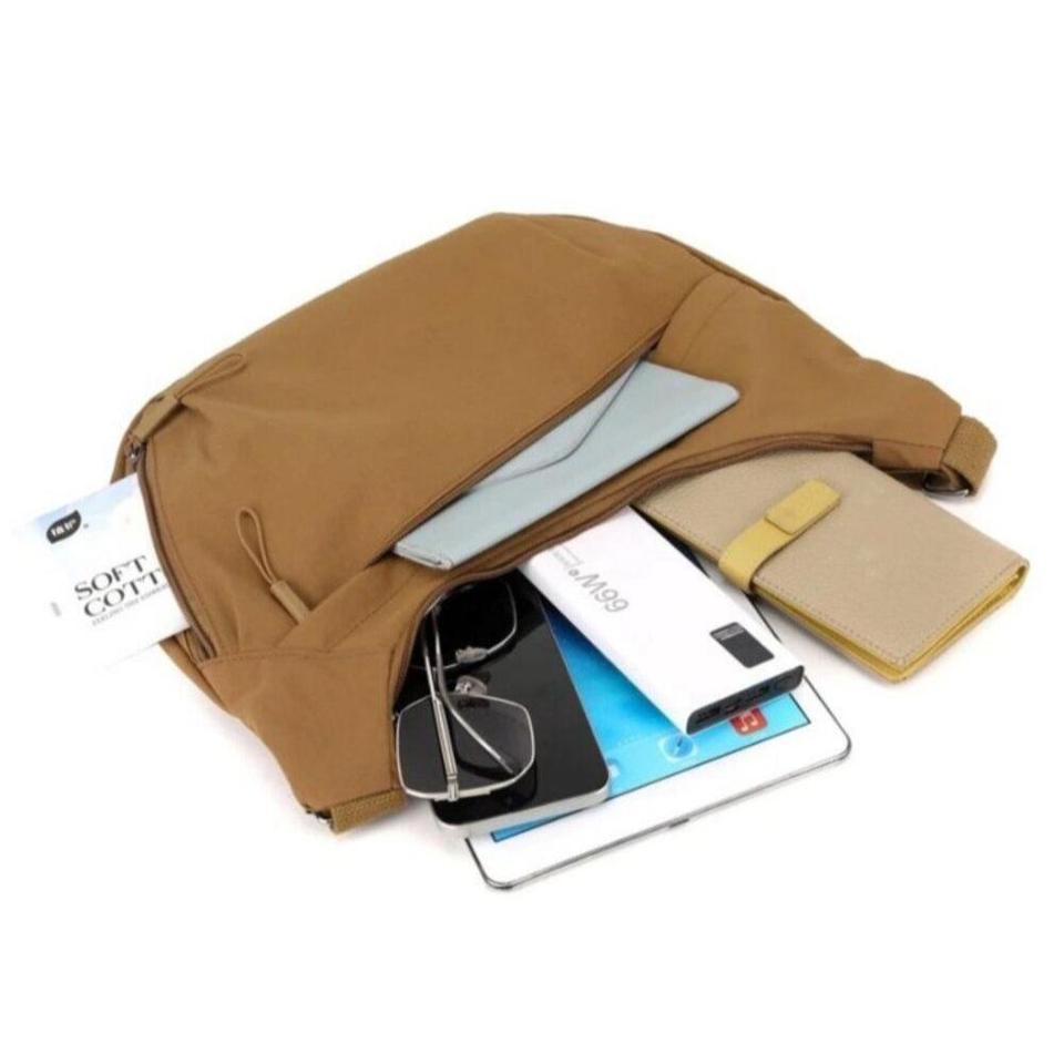 Abundant Capacity Nylon Bag Has 1187 4