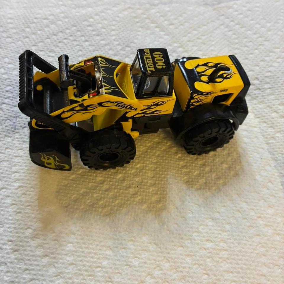 1990s Yellow And Black Tonka 71e5 4