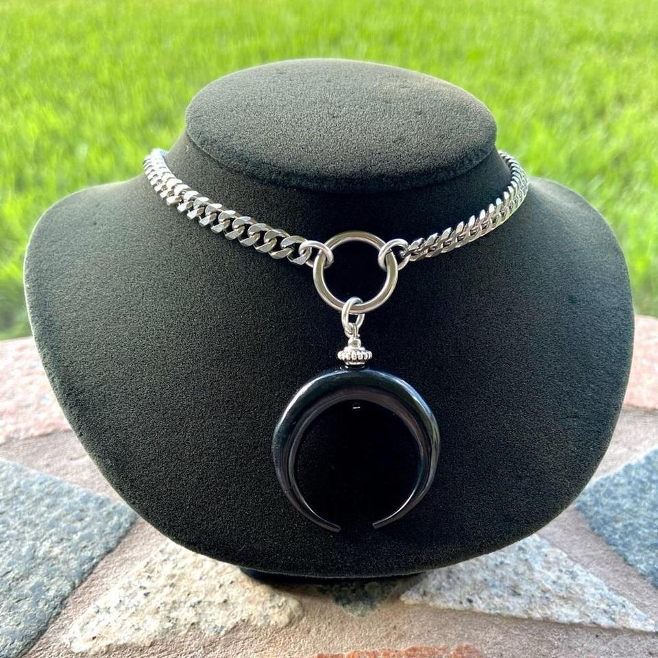 Handmade Choker Necklace With Black 3598