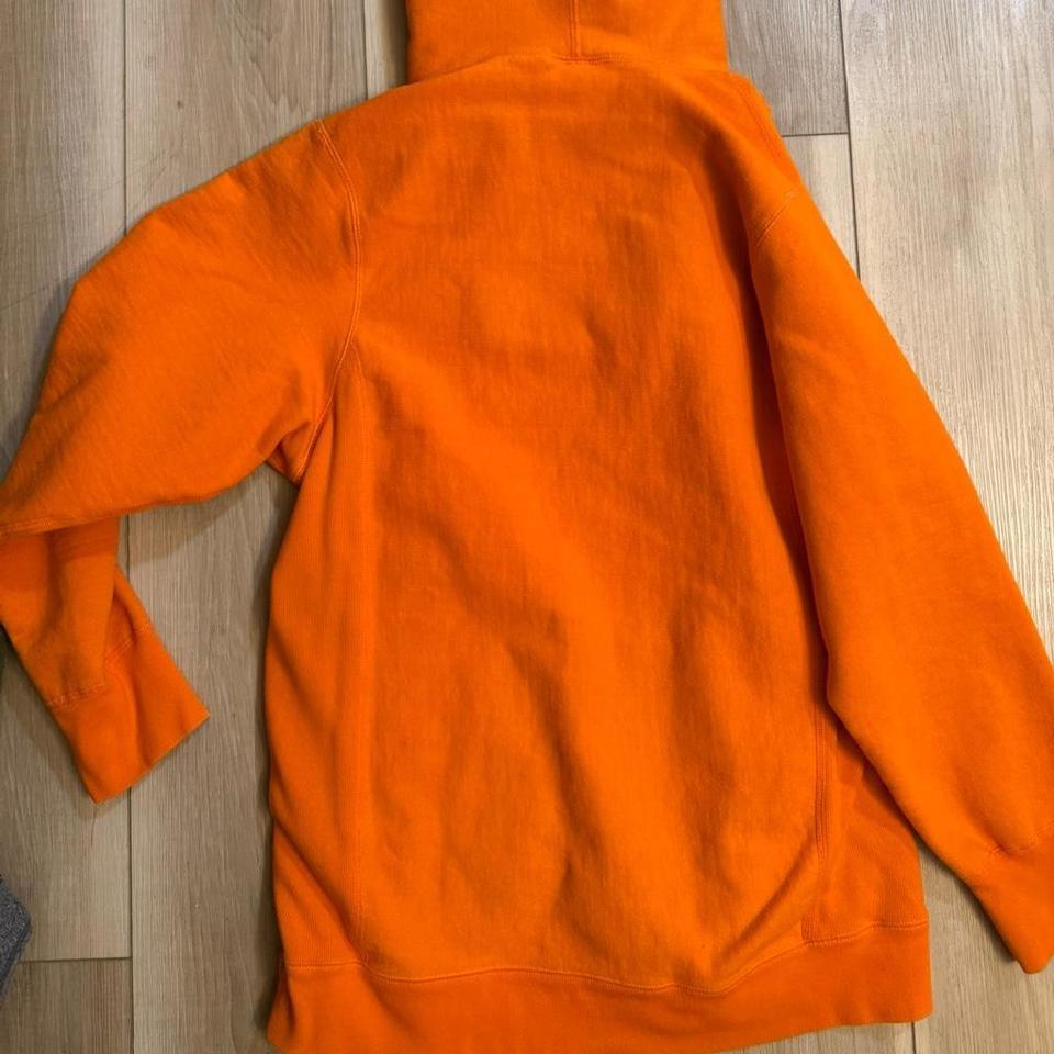 Mens Medium Orange Supreme Box 7