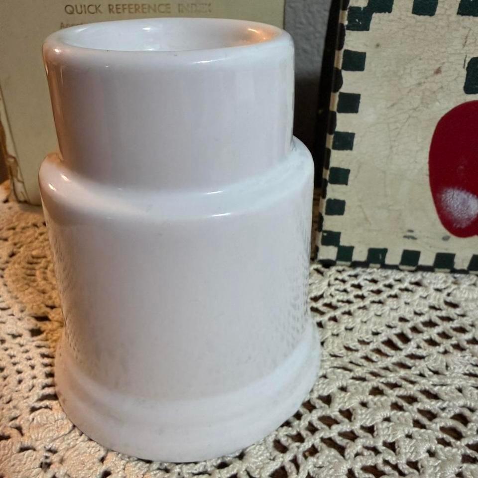 Vintage Candle Holder No Cracks 242d 3