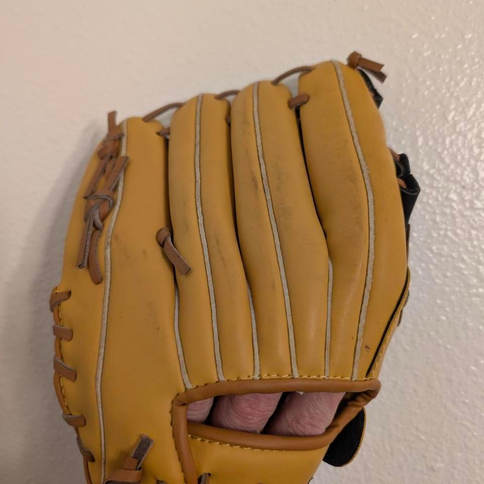 Franklin Sports Yellow Baseball Glove B7ab 5