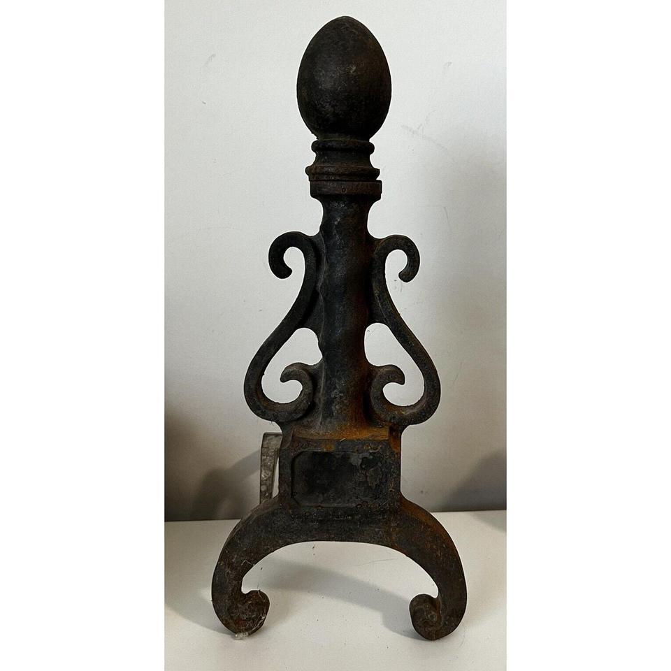 Vintage Cast Iron Ornate Andiron Ec8e