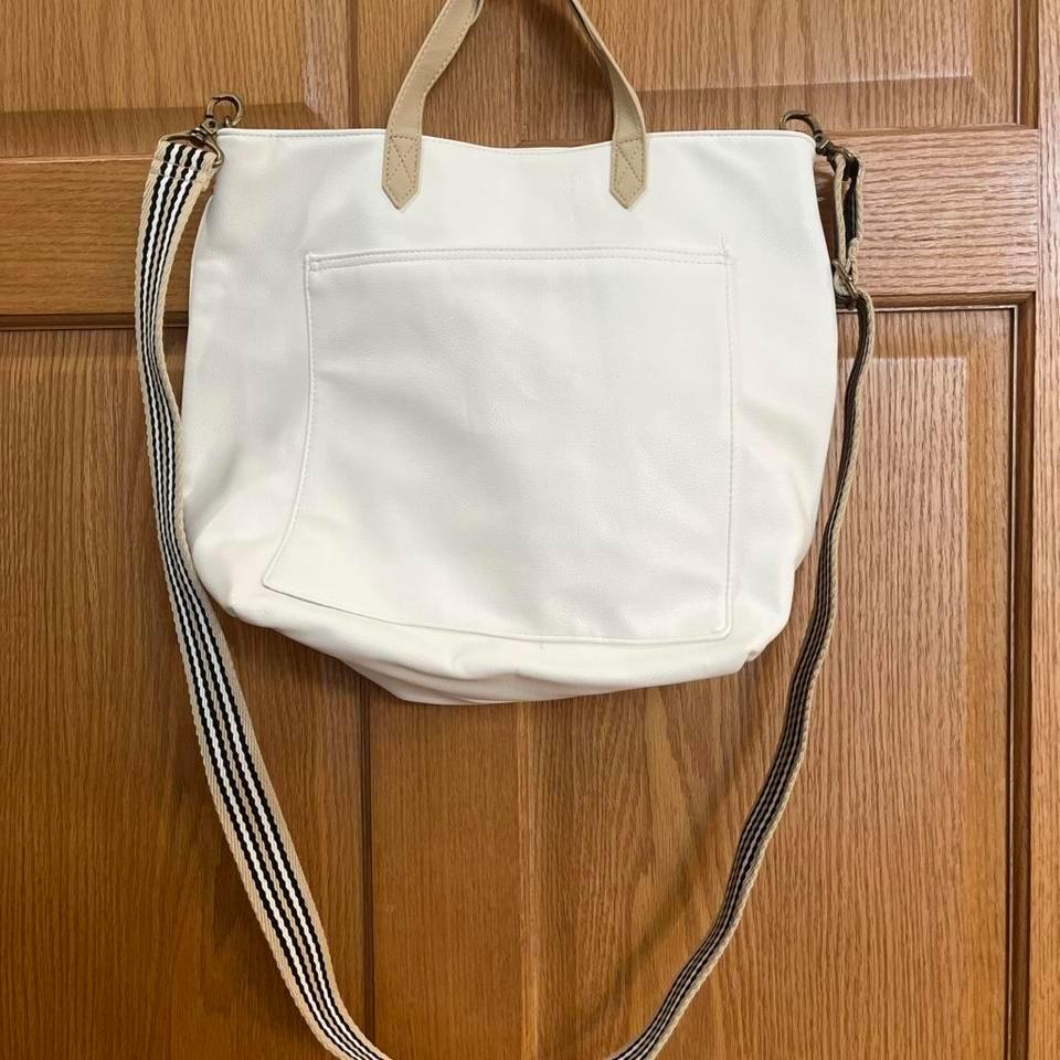 White Thirty One Tote Bag 4459