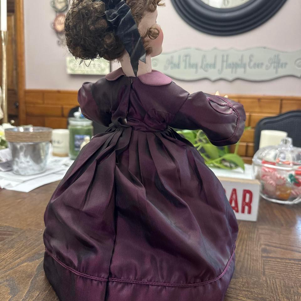 Littlewomenswendydoll Vintage Maroondresslittleblackbonnetwithcameo Brooch Once D918 3