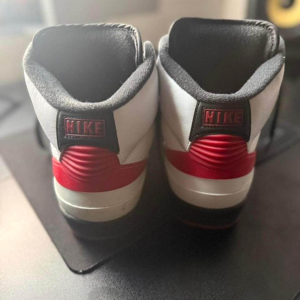 Nike Air Jordan 2 Retro 2