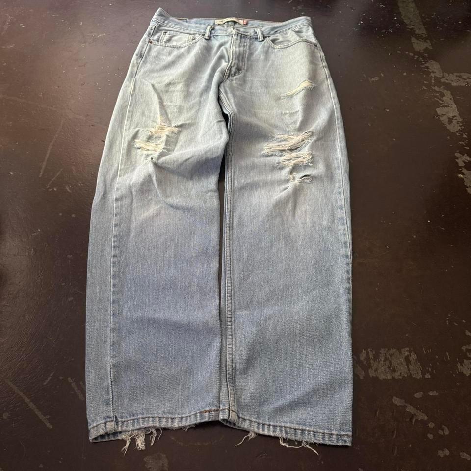 34x32 Relaxed Fit Lightwash Levis 0568 2