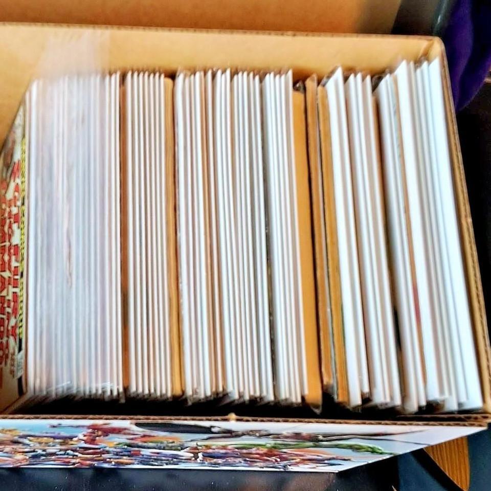 Large Collection Of 70 Vintage 8e6a