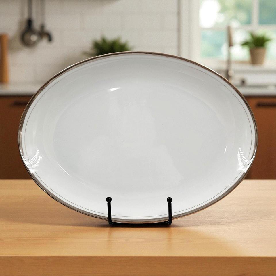 Royalton China 125 Oval Serving 2583
