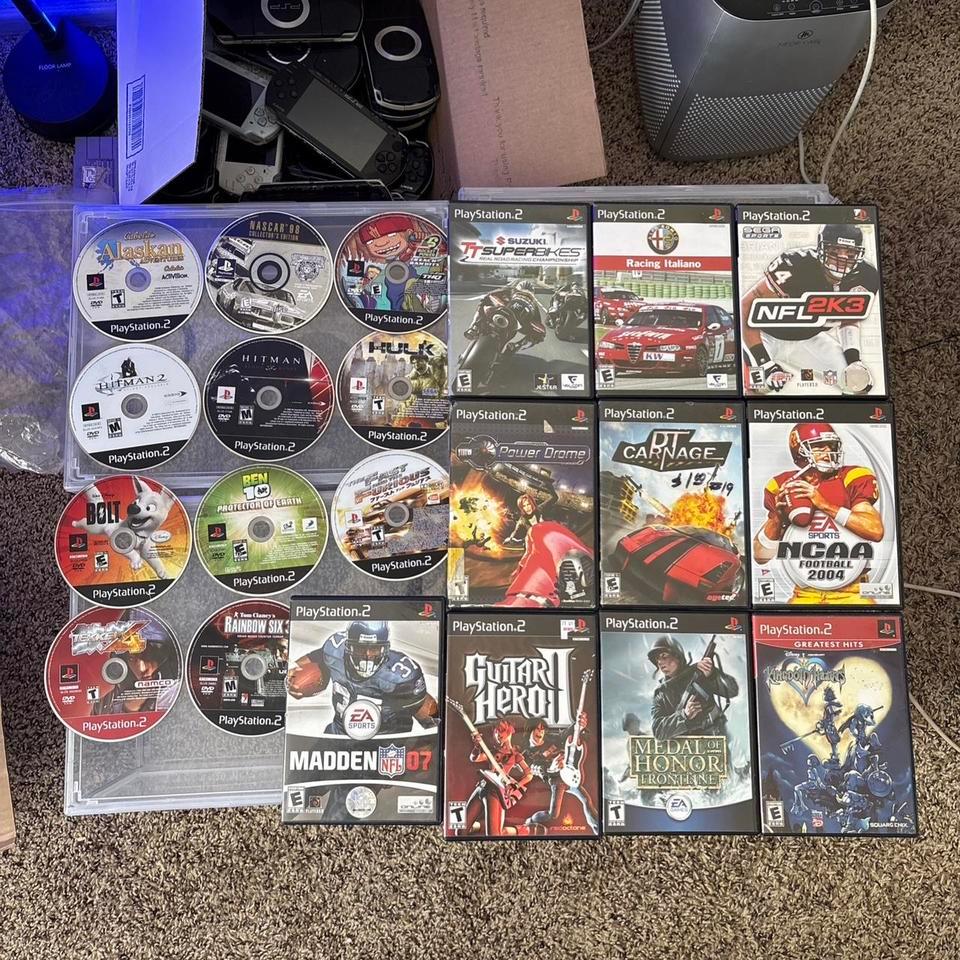 Lot Of 21 Playstation 2 0459