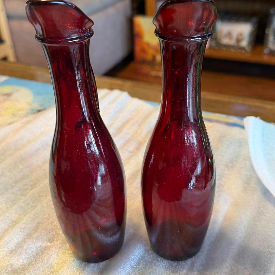Vintage Avon Ruby Red Glass Aea2