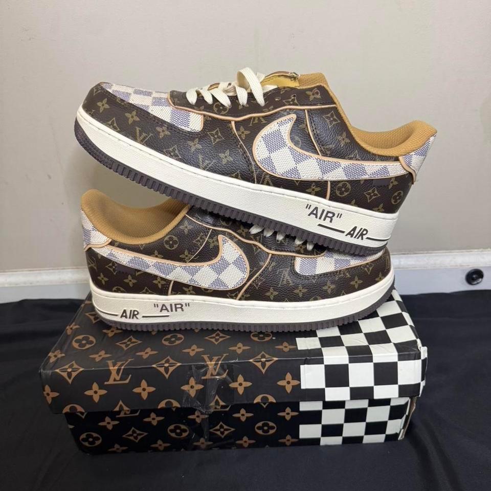 Louis Vuitton X Nike Air 7ab0 4