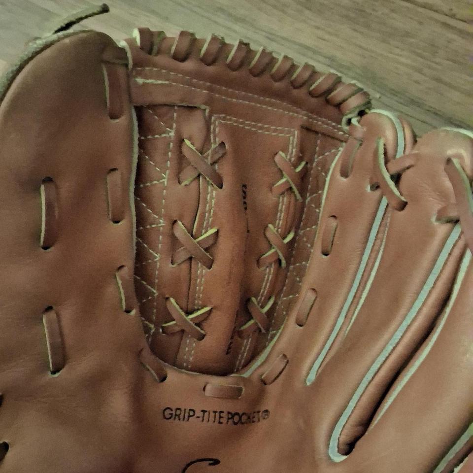Vintage Wilson Brand Of The 6