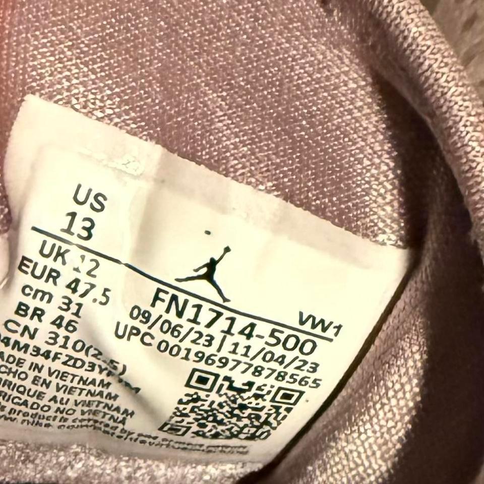 Nike Air Jordan Zion 3 4