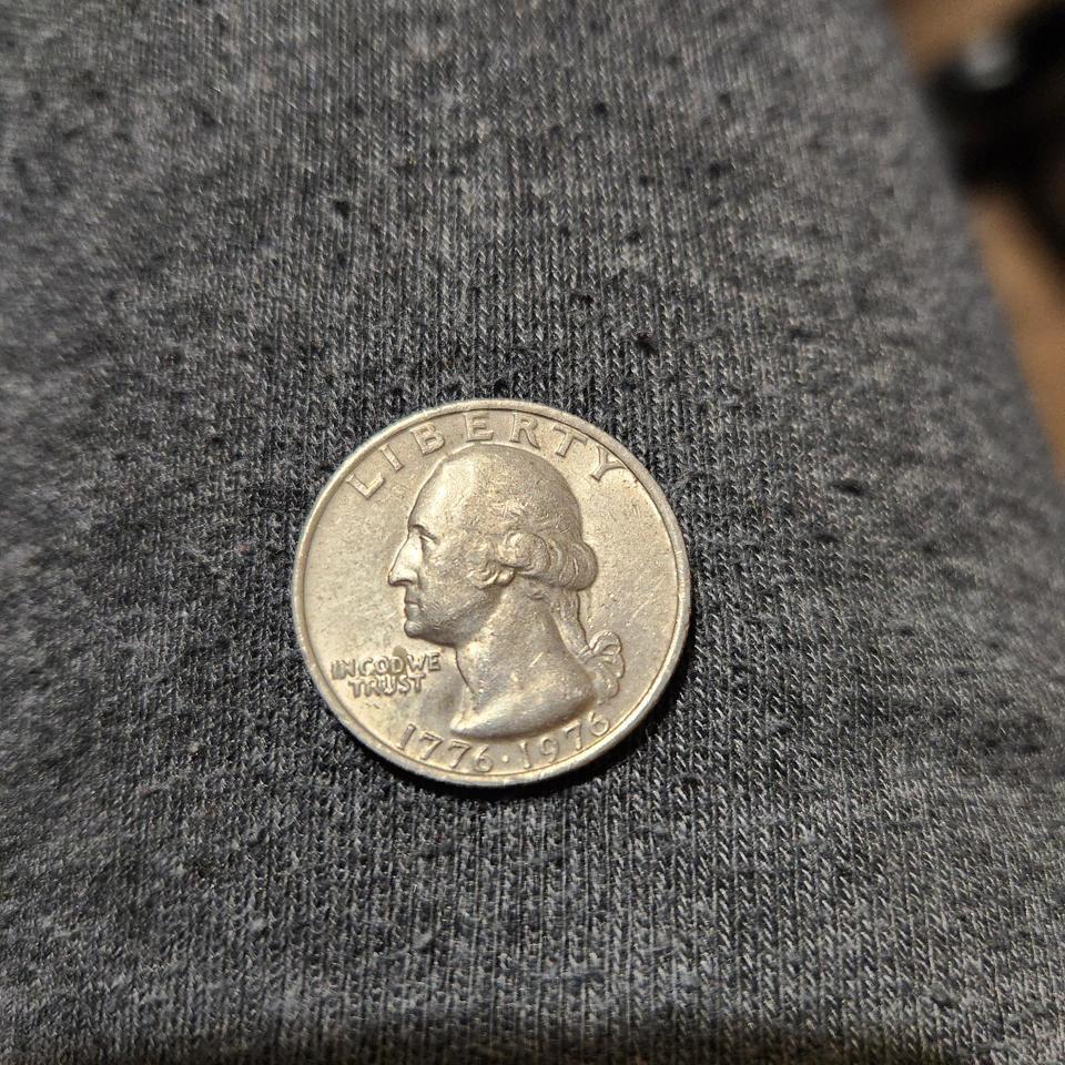 Bi Cenntinal 1976 Quarter
