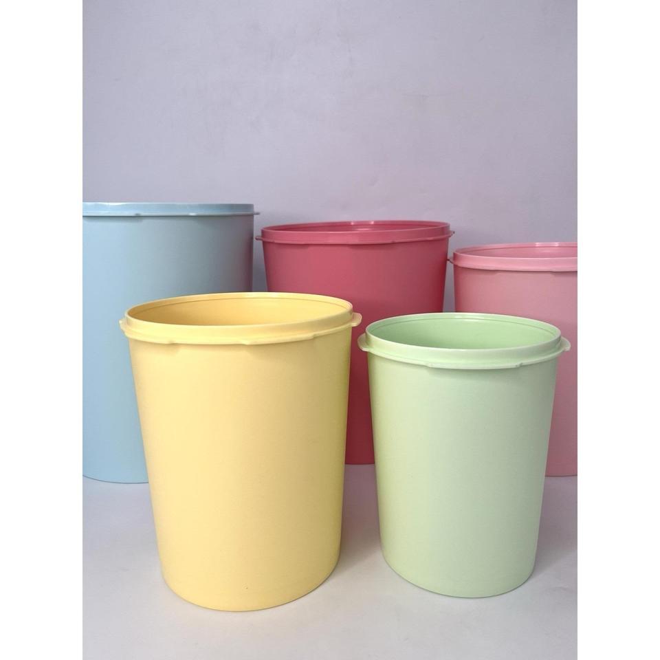 Tupperware Heritage Collection Food Storage 2002