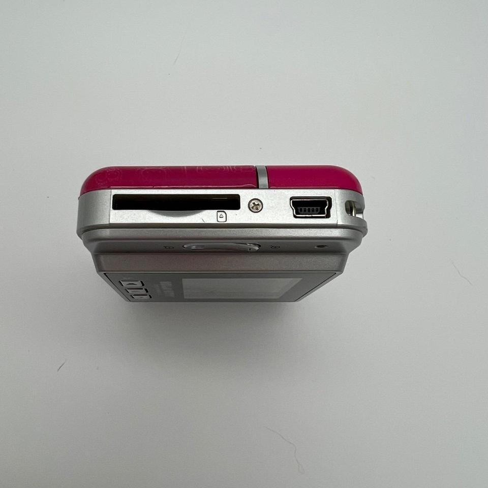 Hello Kitty Digital Camera Pink F67d 8
