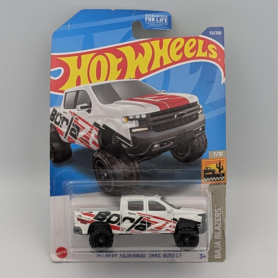 Hot Wheels 19 Chevy Silverado 5d83
