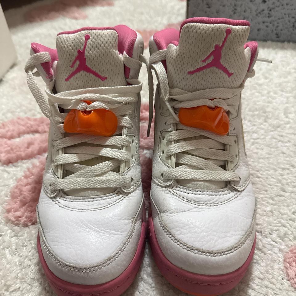 Jordan White And Pink Trainers 5341