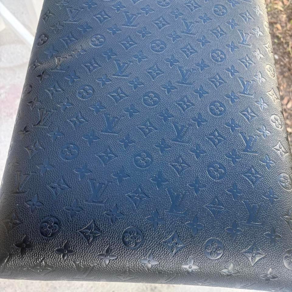 Black White Louis Vuitton 947a 3